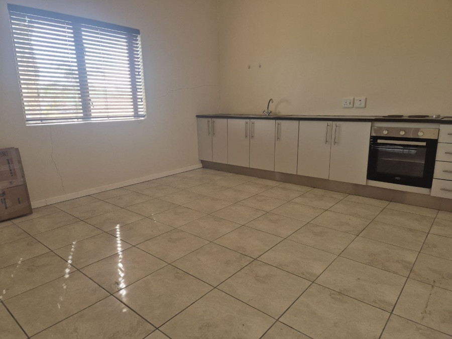 To Let 2 Bedroom Property for Rent in Sonstraal Heights Western Cape